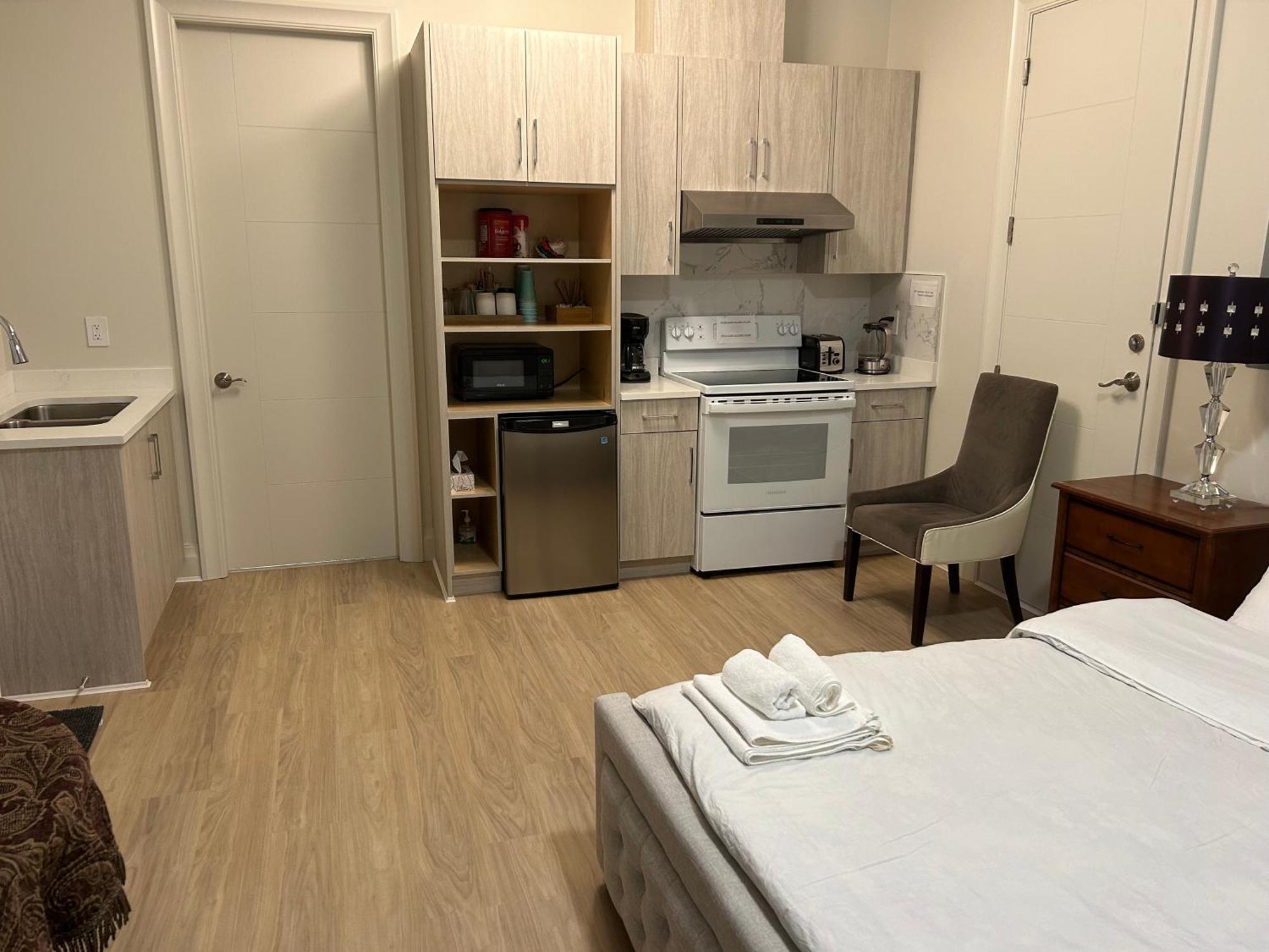 Guest Suite In Ричмонд Экстерьер фото