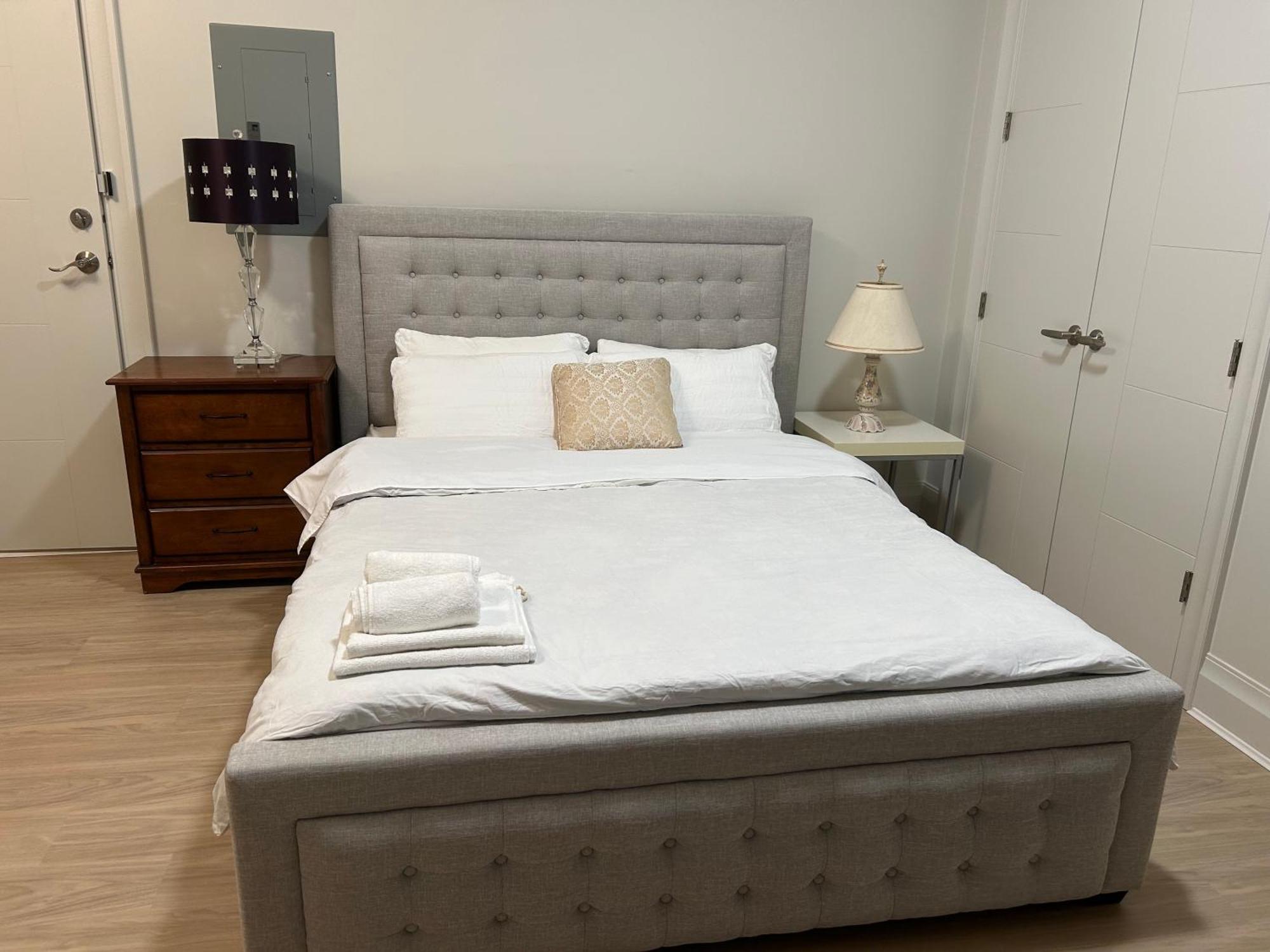 Guest Suite In Ричмонд Экстерьер фото